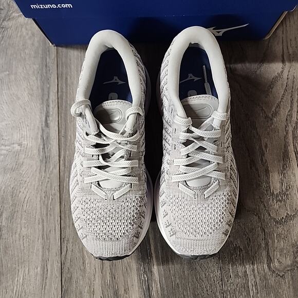 Mizuno Women s Wave Rider 24 Waveknit Running Shoe - Lunar Rock White 6 - Picture 7 of 10